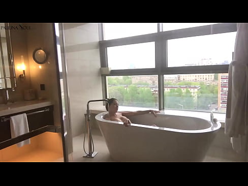 ❤️ Gagică imensă care își masturbează cu pasiune păsărica în baie ❤ at porn ro.porno-filmy.ru ❌️❤